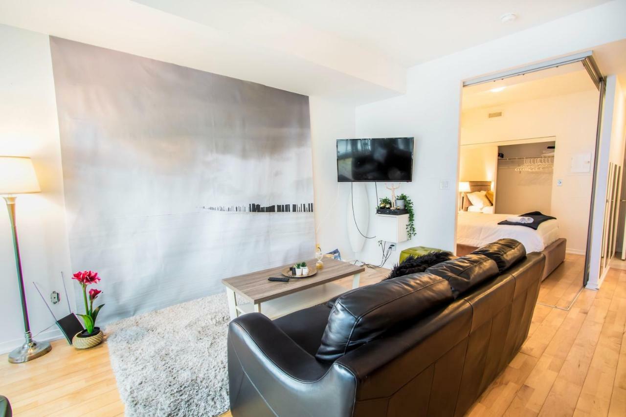 Micasa Suites - Stylish Condo In Maple Leaf Square Τορόντο Εξωτερικό φωτογραφία